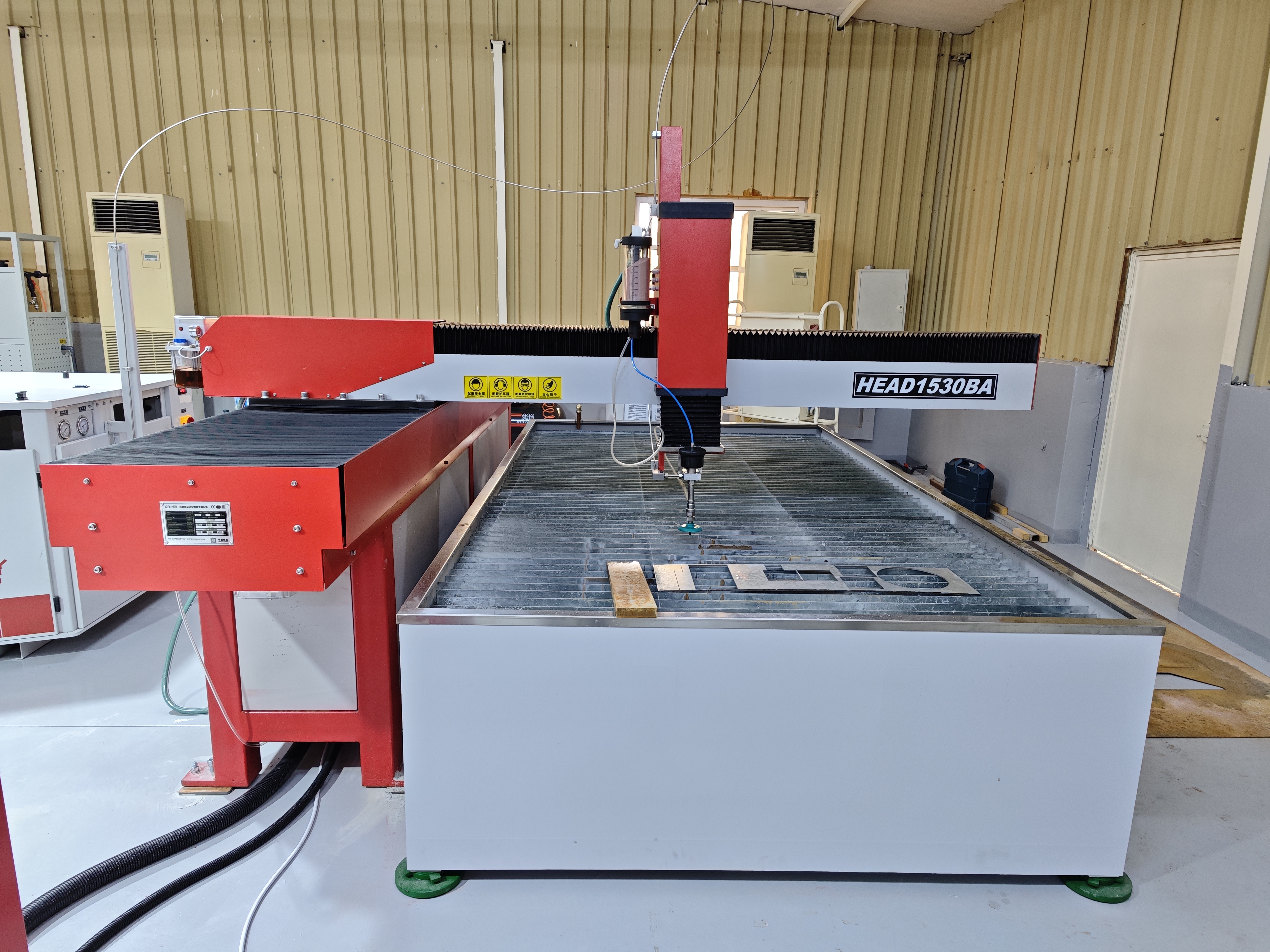 设备 (2) 设备 (2)