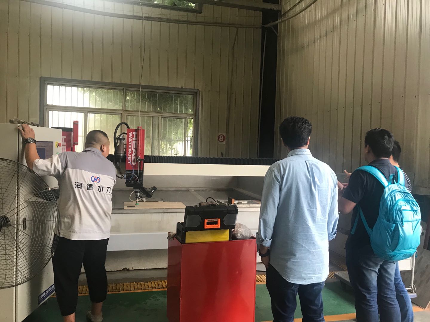 water jet cutting machine