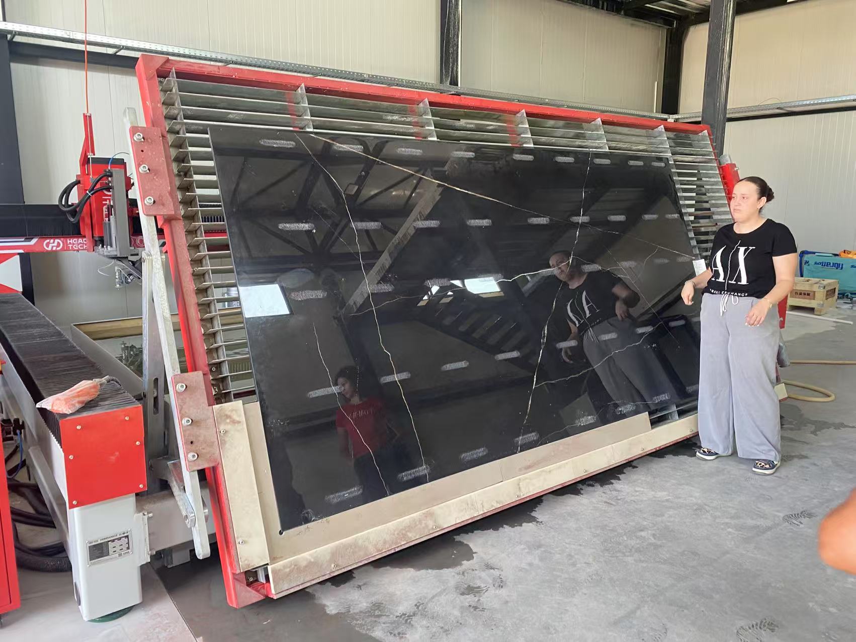 waterjet cutting machine